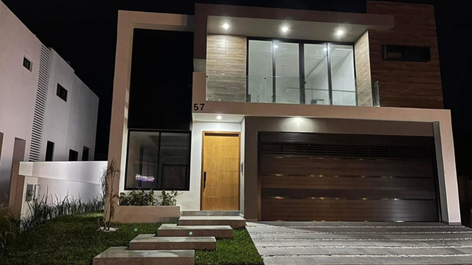 Casa de lujo en Punta Tiburón Residencial con alberca, terraza y jardín privado - Riviera Veracruzana